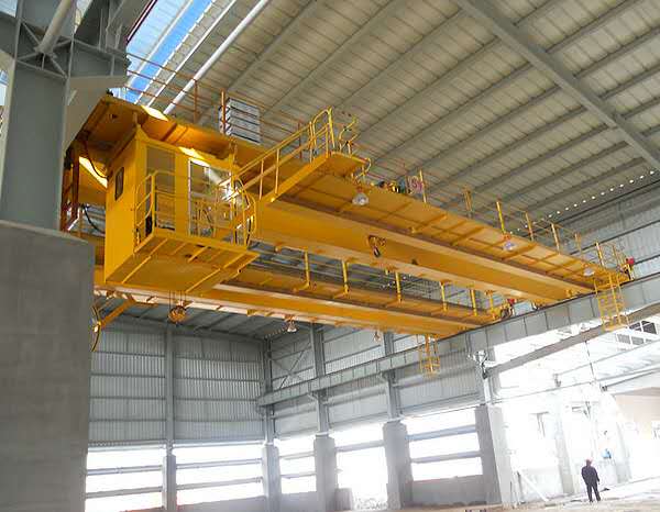 QD型電動雙梁橋式起重機(jī)